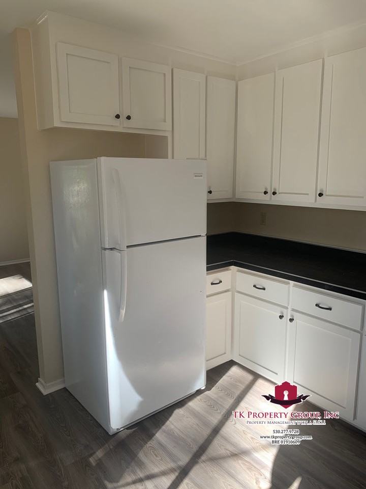 533 Jenkins St #3 - Photo 2 of 12