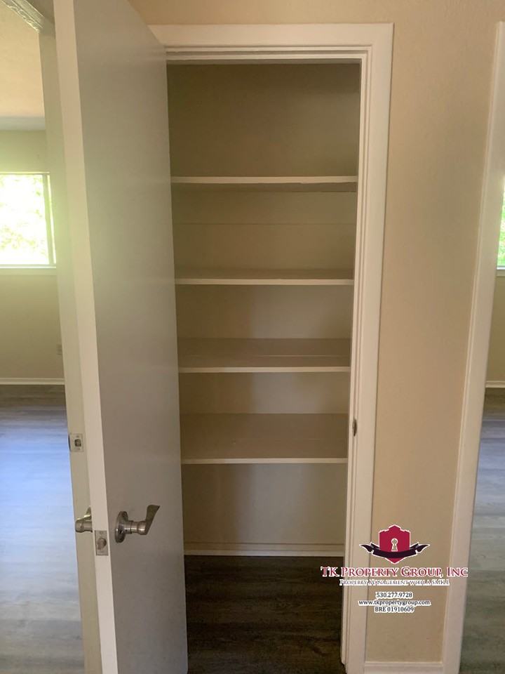 533 Jenkins St #3 - Photo 6 of 12