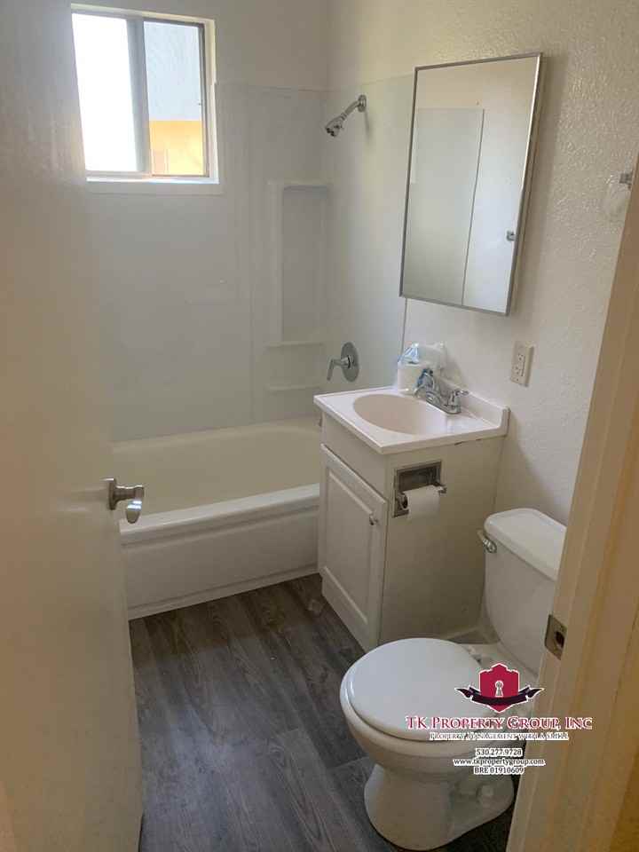 533 Jenkins St #3 - Photo 7 of 12