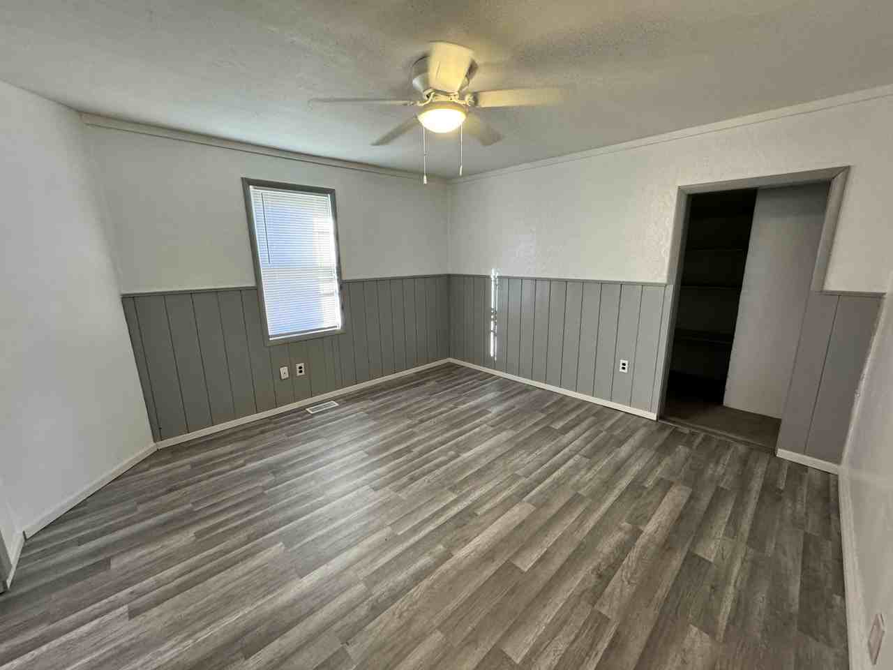 821 S Market St #1 - Photo 7 of 11