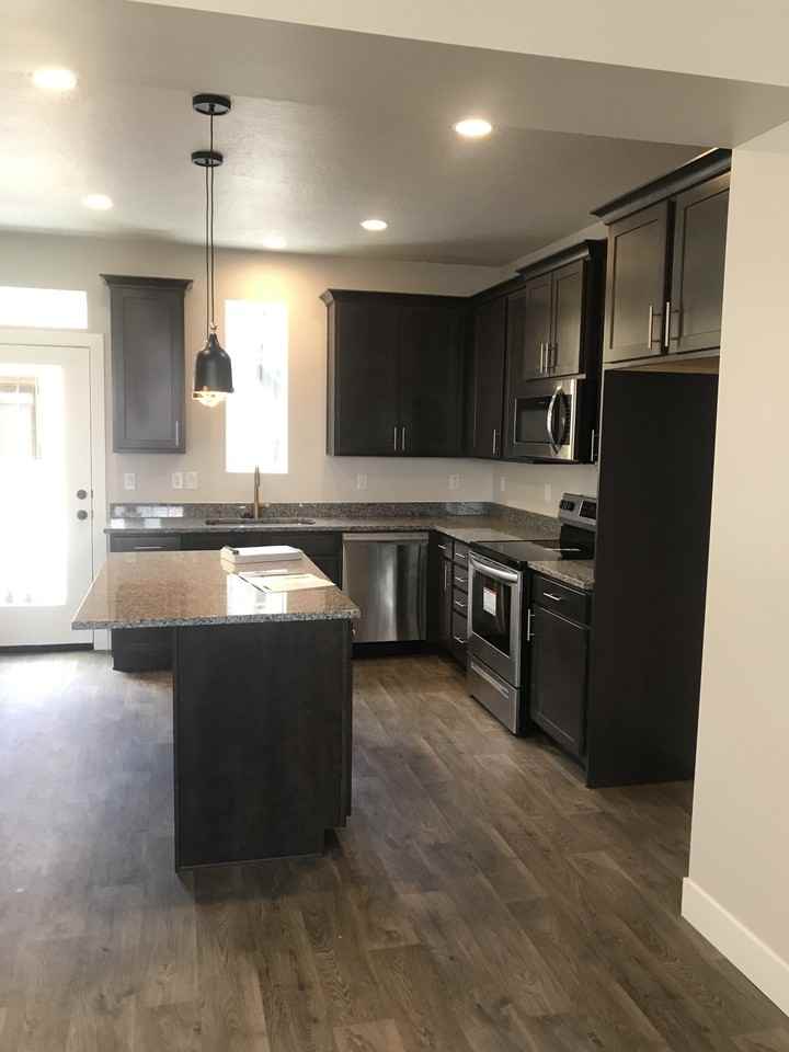 7959 Sw - Photo 2 of 9