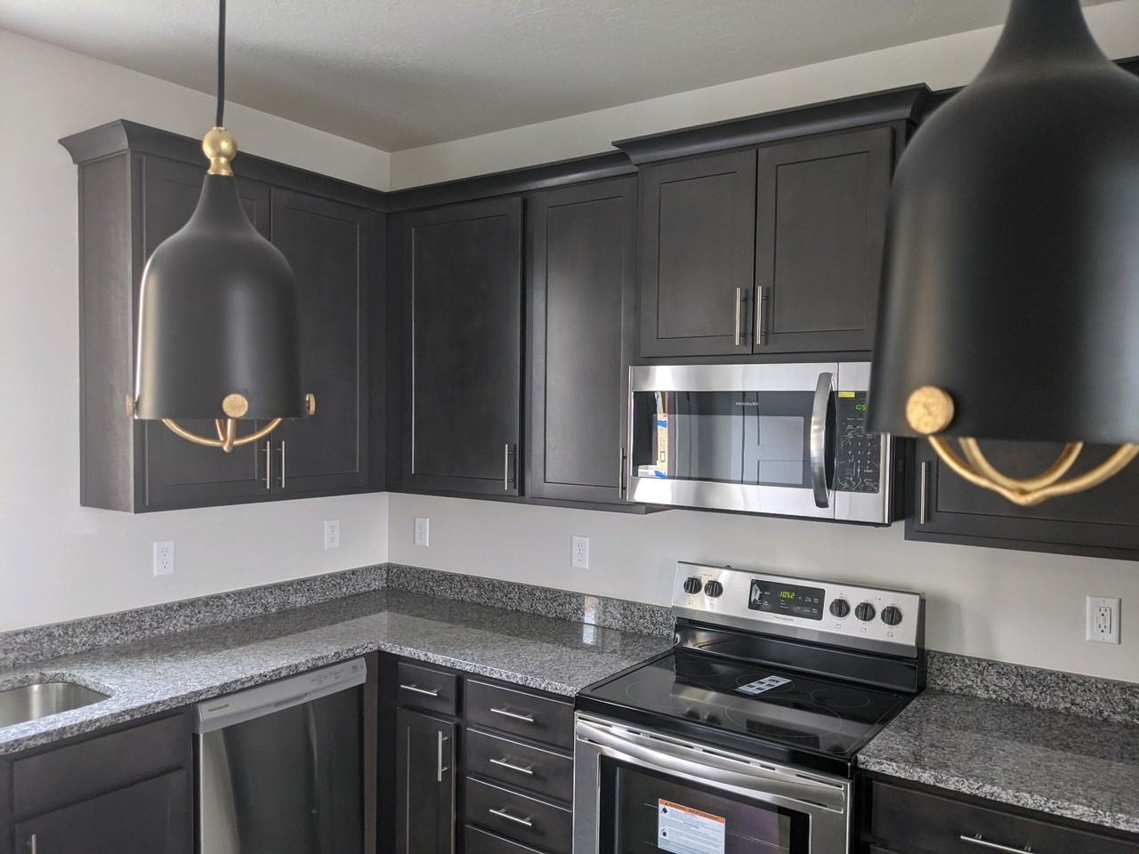 7959 Sw - Photo 6 of 9