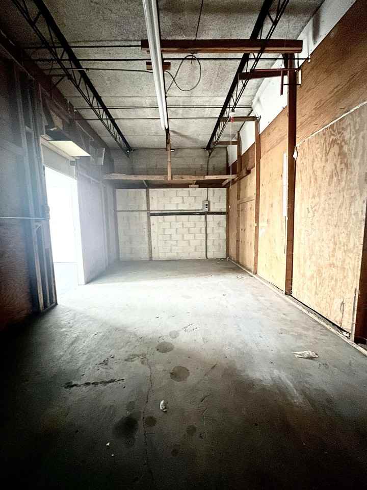 537 NE 34th Street- Bay 1,2,3Oakland ParkFL  33334 - Photo 2 of 20