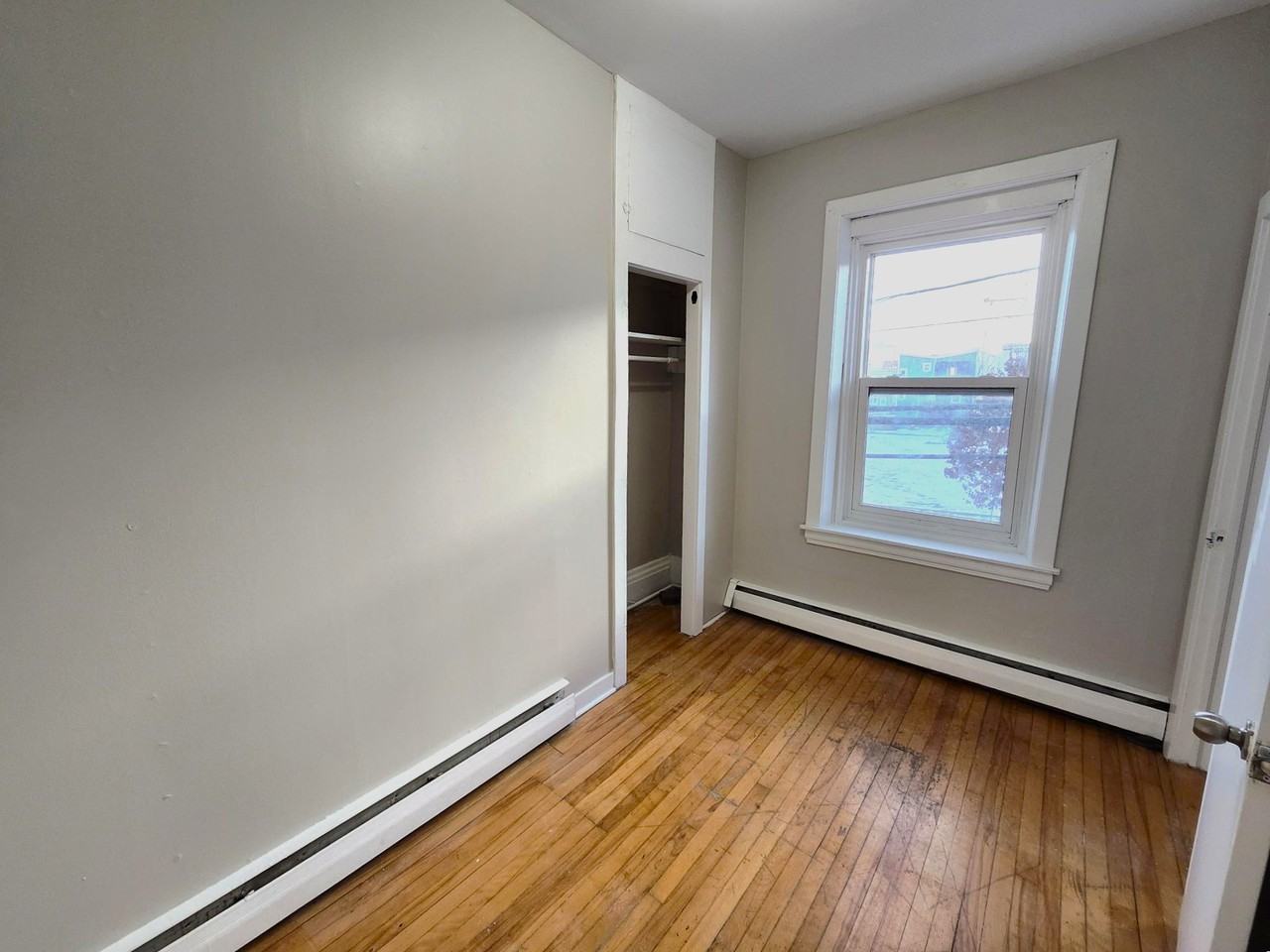 33 Paddock St #33-2 - Photo 4 of 11