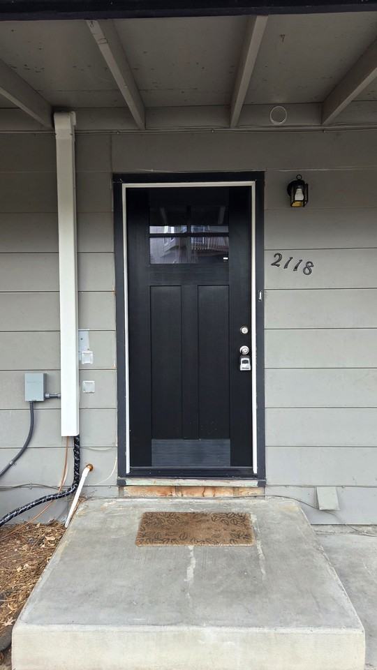 2118 S Roosevelt St #1 - Photo 2 of 28