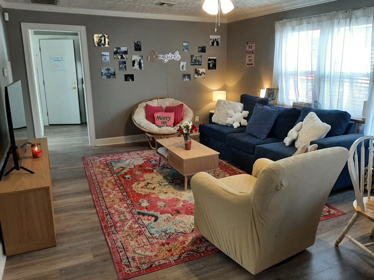 512 S Stanley St #1 - Photo 2 of 7