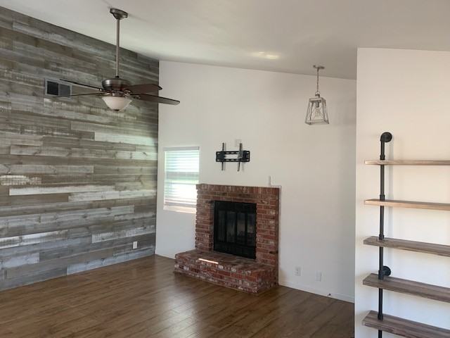 714 Spyglass Dr #1 - Photo 3 of 13