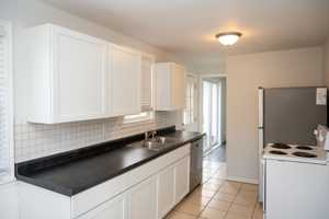 featured image of 3244 Marion Rd Se #1