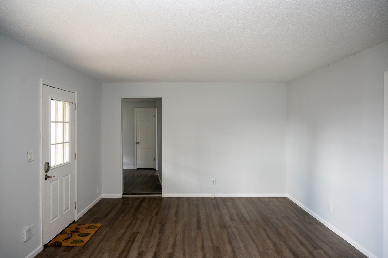 3244 Marion Rd Se #1 - Photo 5 of 35