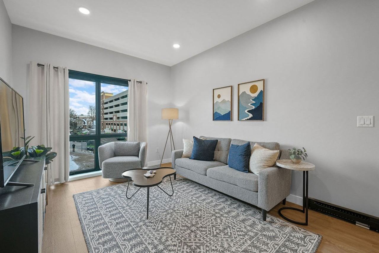 Urbane115 Apartments - Photo 7 of 50