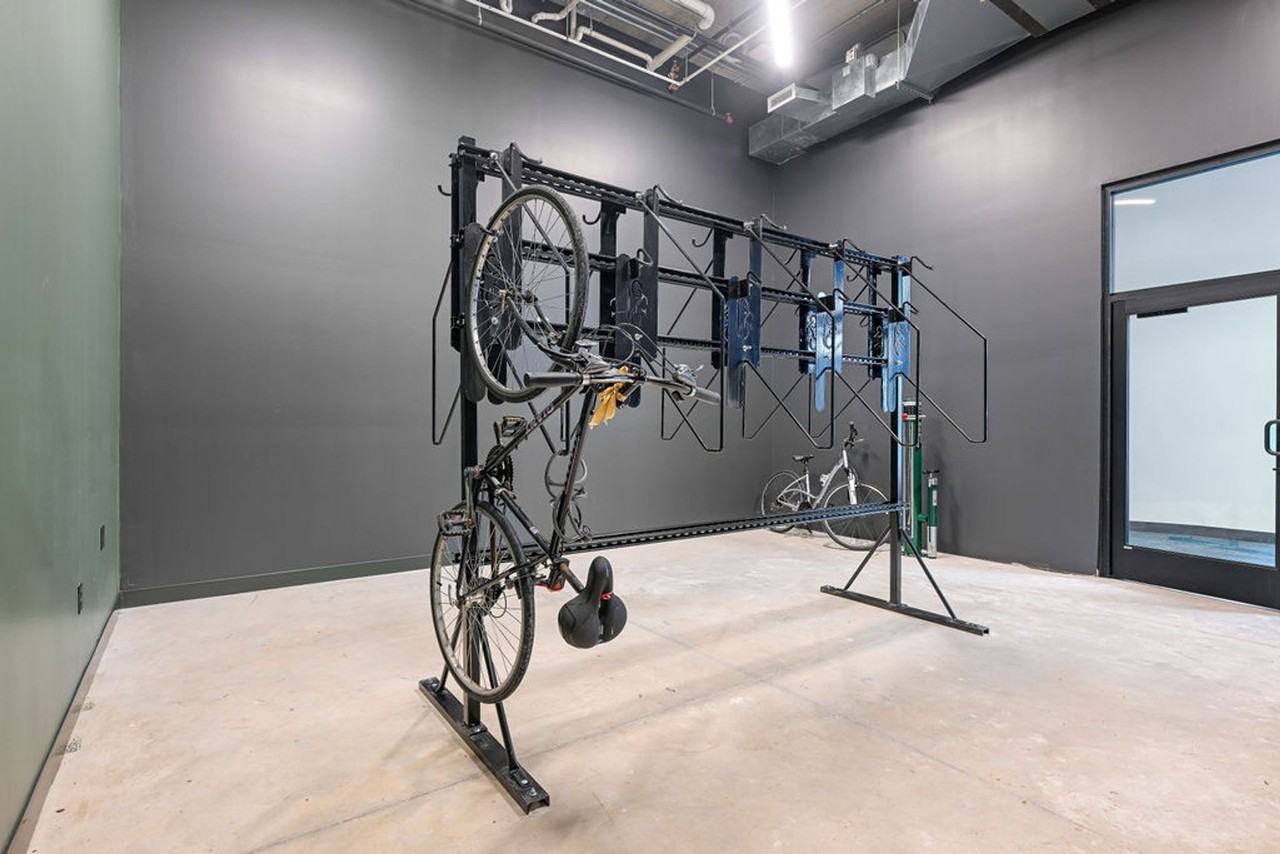 Urbane115 Apartments - Photo 4 of 50