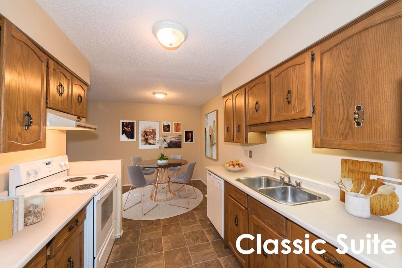 Parke Avenue Square - Photo 6 of 12