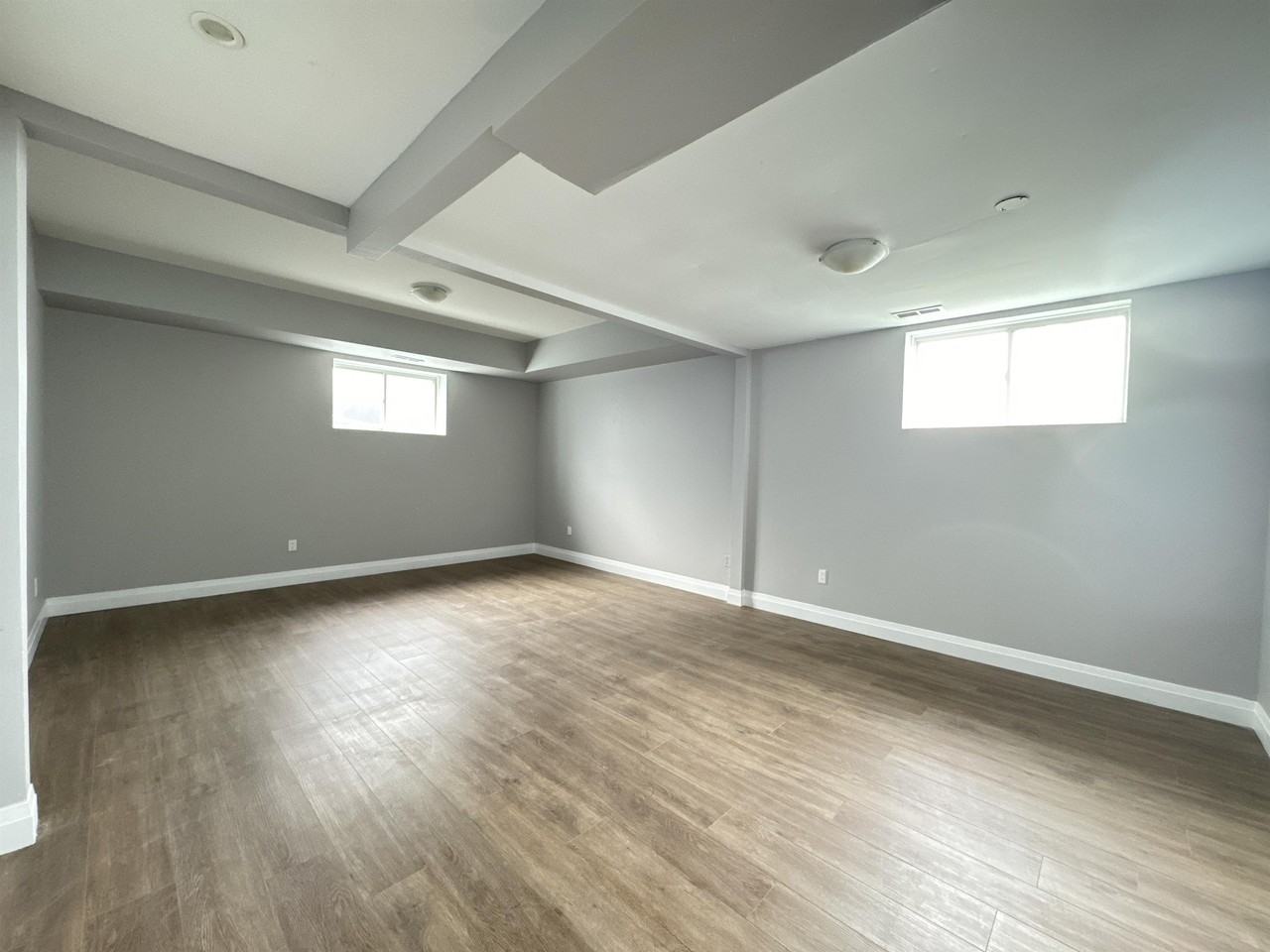 320 Tremblay Road (Eastway Gardens) - Photo 2 of 18