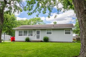 featured image of 1222 Thomas Dr #1