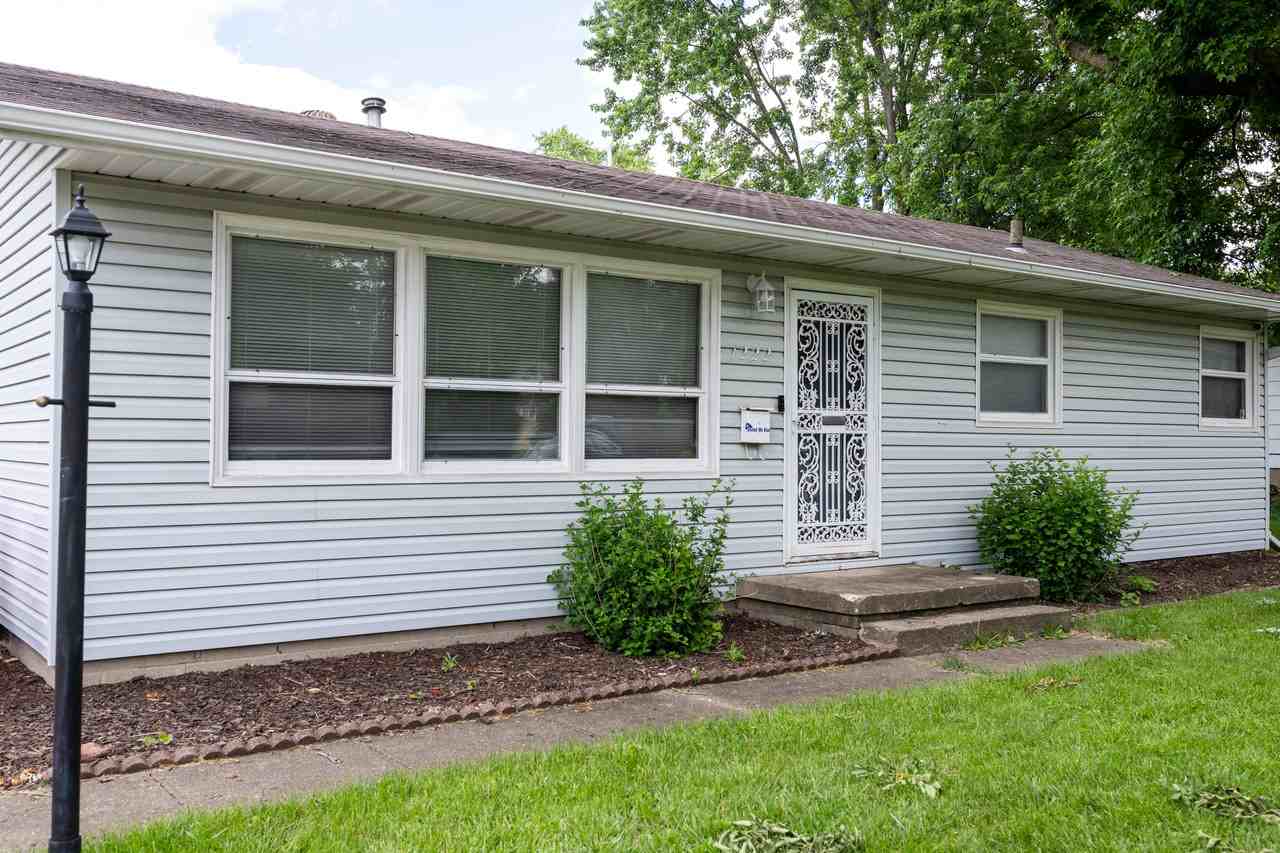 1222 Thomas Dr #1 - Photo 3 of 30