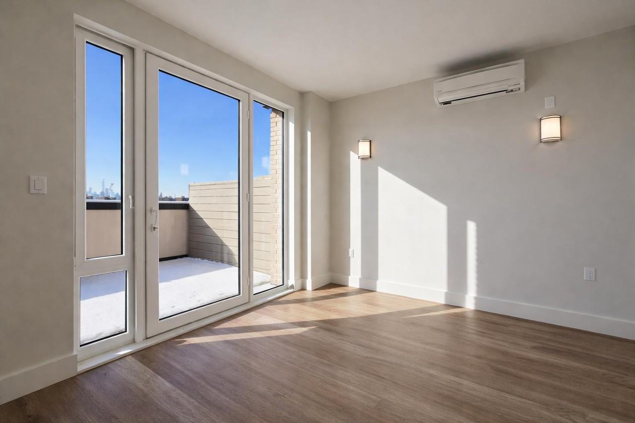 91 Bruckner Blvd - Photo 5 of 20