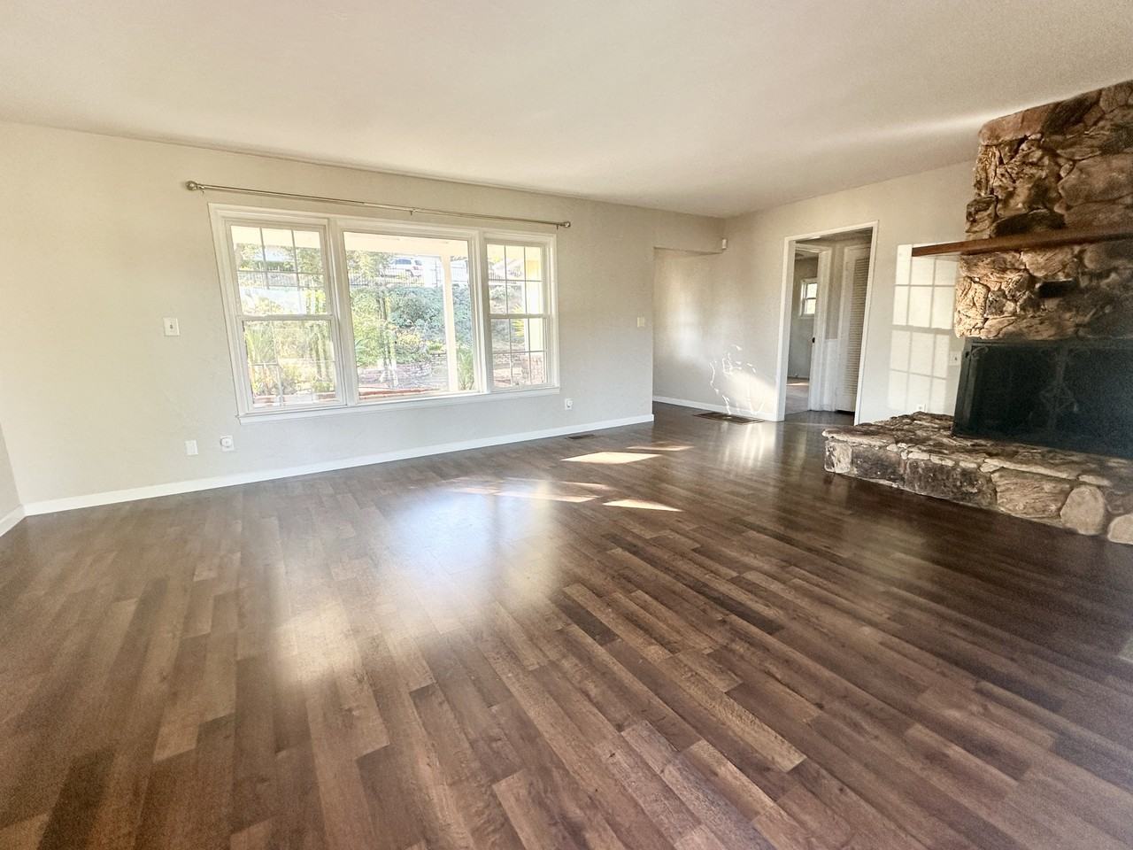 9071 Paradise Park Dr #1 - Photo 3 of 13