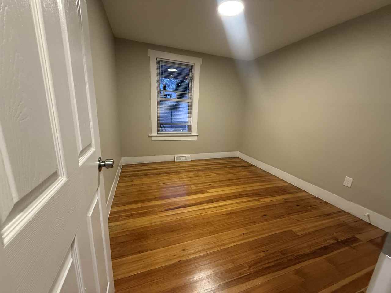 57 Lorenzo St #1 - Photo 5 of 11