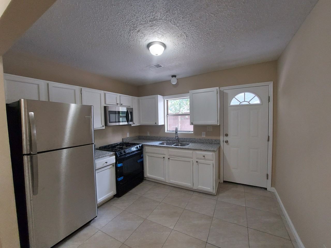 2006 Heidt St #1 - Photo 4 of 14