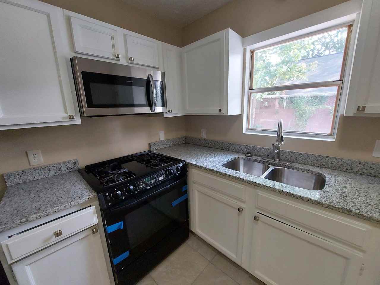 2006 Heidt St #1 - Photo 5 of 14