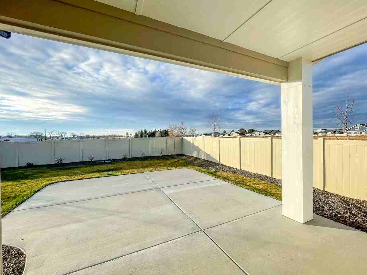 6273 S Binky Ave #1 - Photo 5 of 38