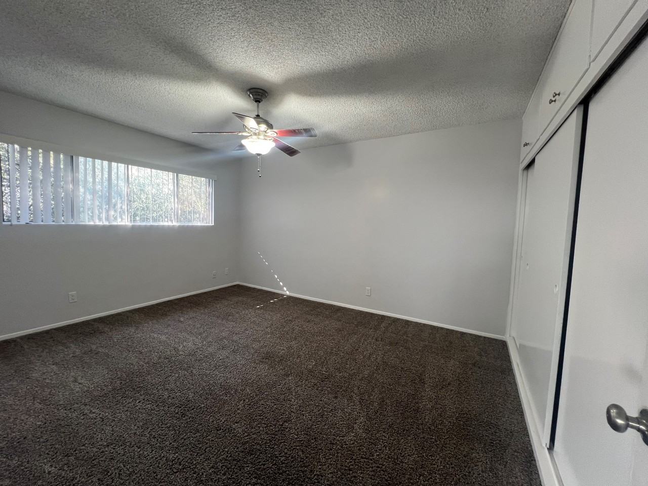 411 N Chapel Ave #I - Photo 3 of 9