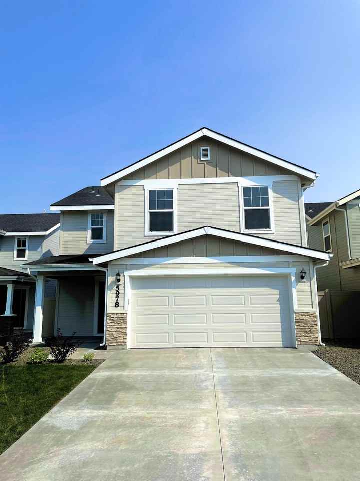 5978 S Carlburg Ave #1 - Photo 2 of 13