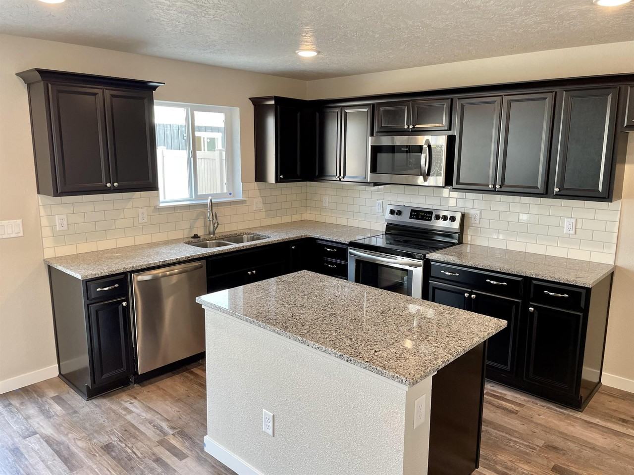 5978 S Carlburg Ave #1 - Photo 4 of 13