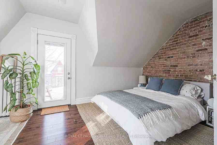 553 Euclid Avenue - Photo 4 of 9