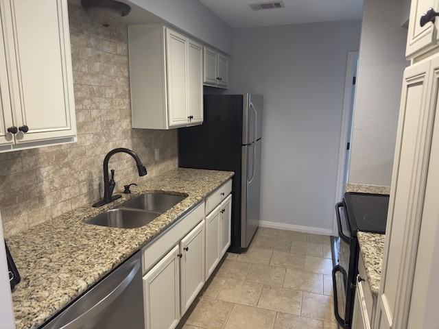 1407 W 39th 1/2 St #1 - Photo 6 of 12