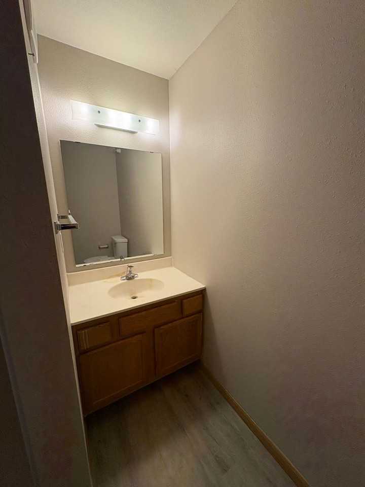 Eagle Pointe (2550 Voyageur) - Photo 4 of 22