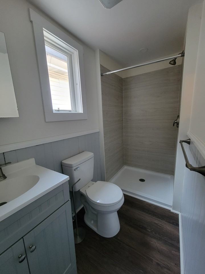 603 E Spruce St #1 - Photo 7 of 17