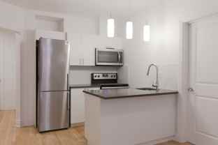 3710-3730 Queen Mary - Photo 1 of 1