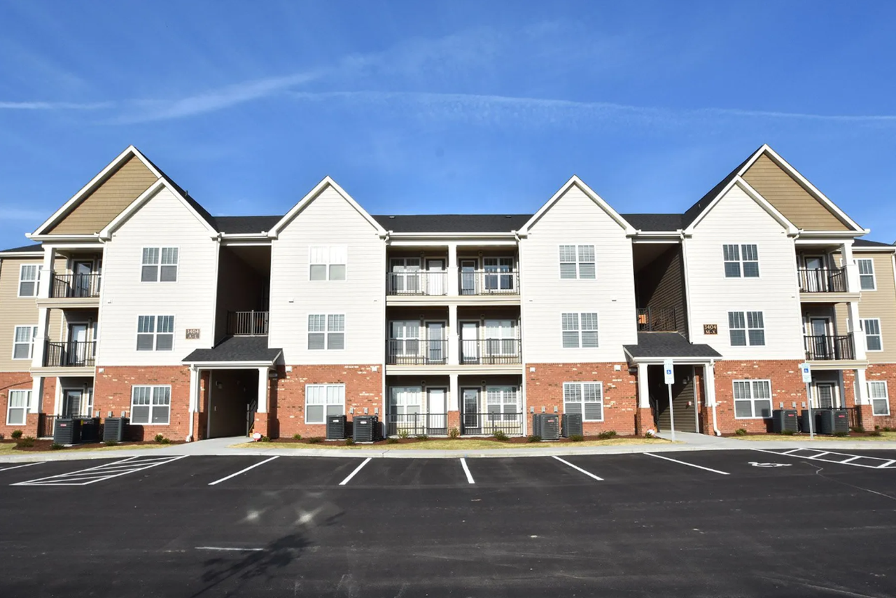 The Berkeley at Medford Pointe Phase II - Photo 4 of 50