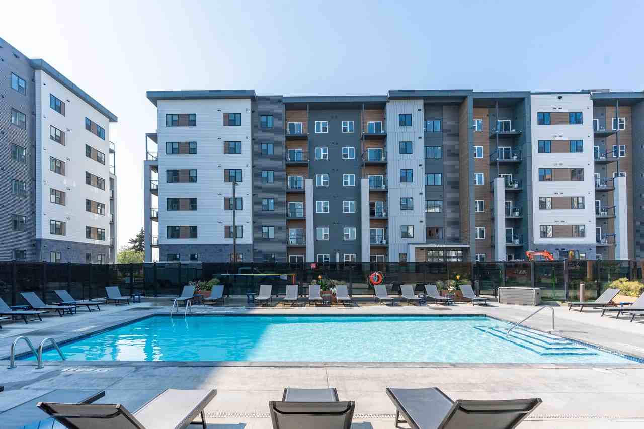 Cadence at Griesbach - Photo 4 of 27