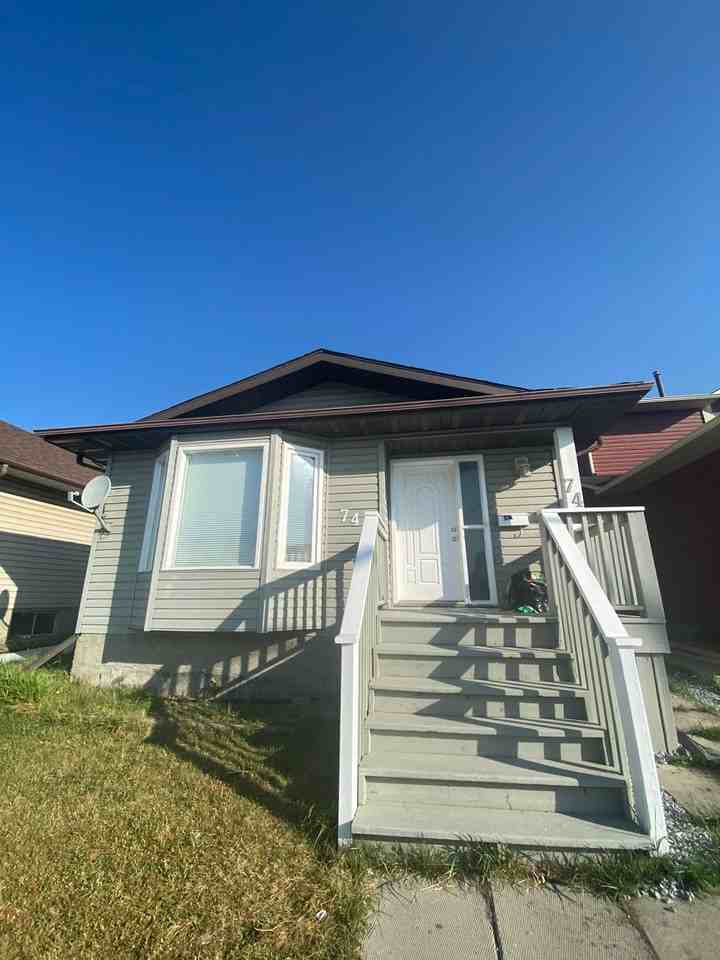 74 Martingrove Way Ne - Photo 2 of 14