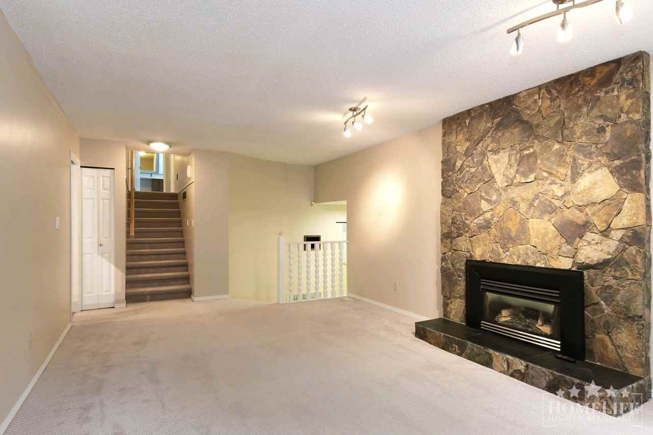 2088 180 St - Photo 4 of 23