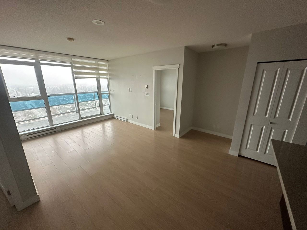 11967 80 Ave - Photo 4 of 8