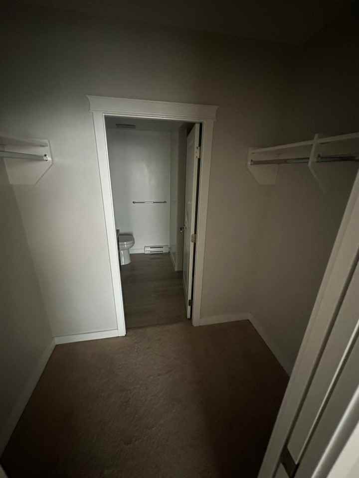 11967 80 Ave - Photo 5 of 8