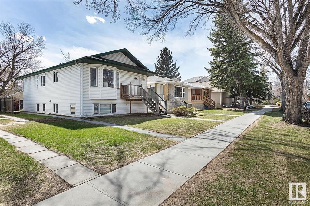 11337 79 AV NW - Photo 2 of 39