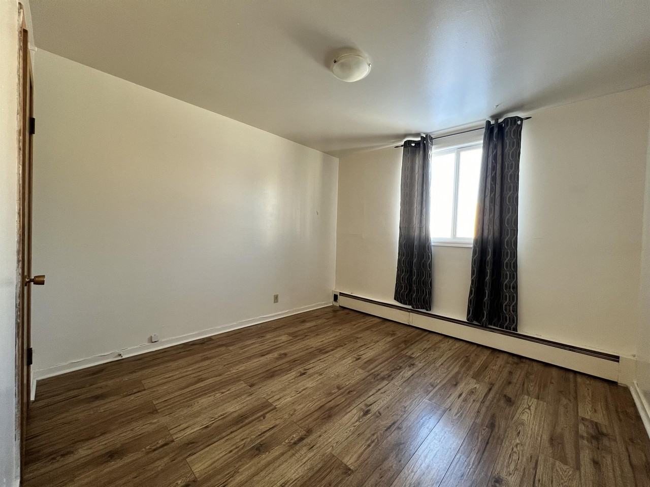 Cambridge - Photo 5 of 7