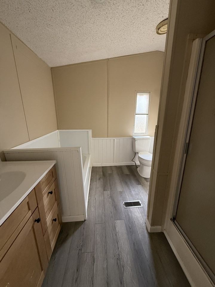 738 Old Clemson Hwy Lot 28 - Photo 5 of 8