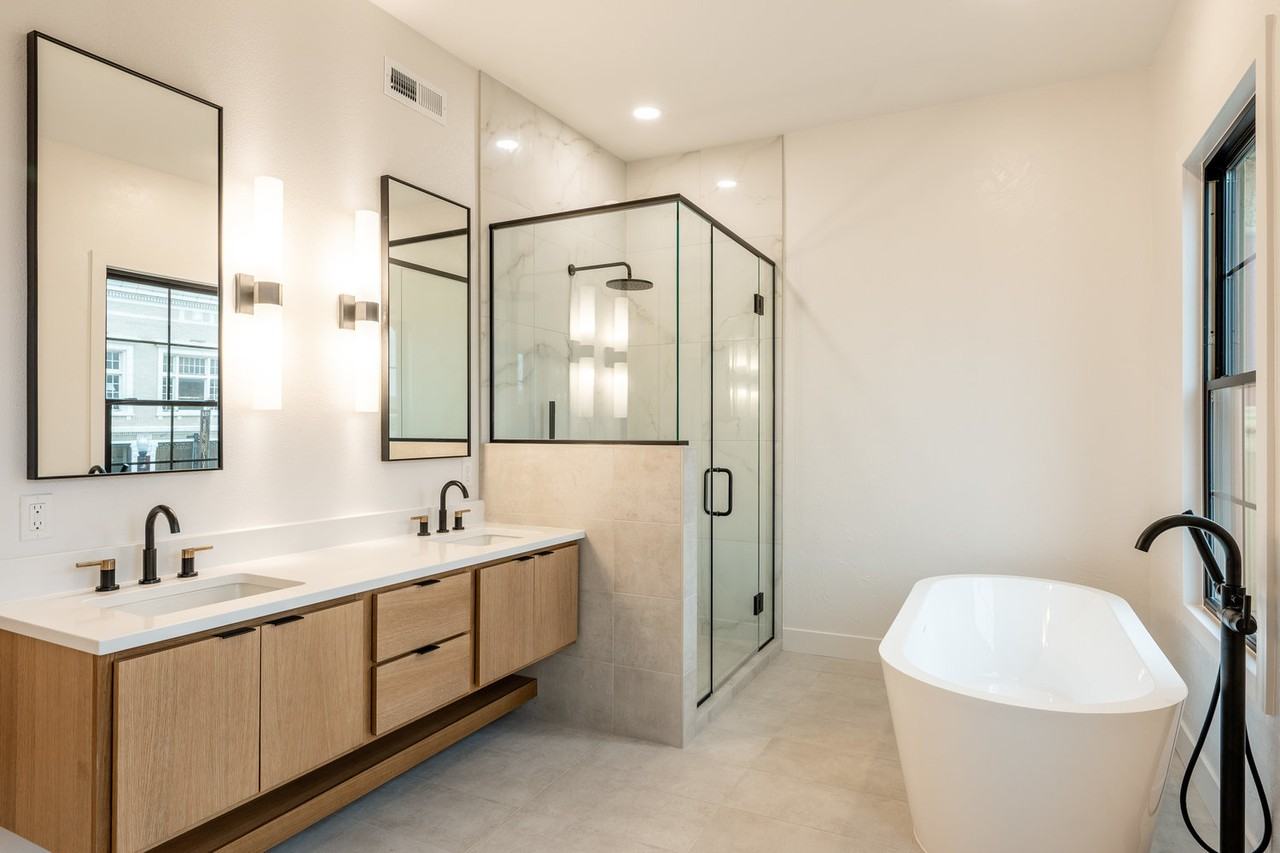 226 North Main Street - The Onyx | 201The Main Exchange - Photo 3 of 50