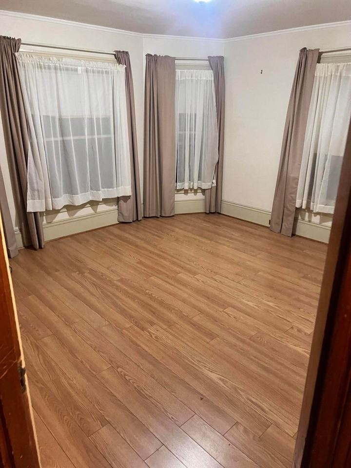 34 Brimmer St #1 - Photo 7 of 7