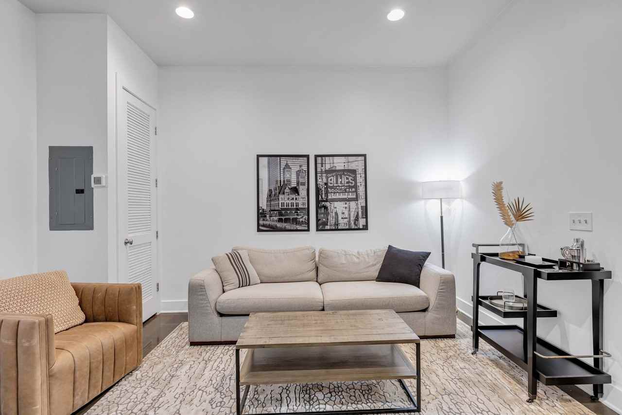 210 30th Ave N #1 - Photo 7 of 10