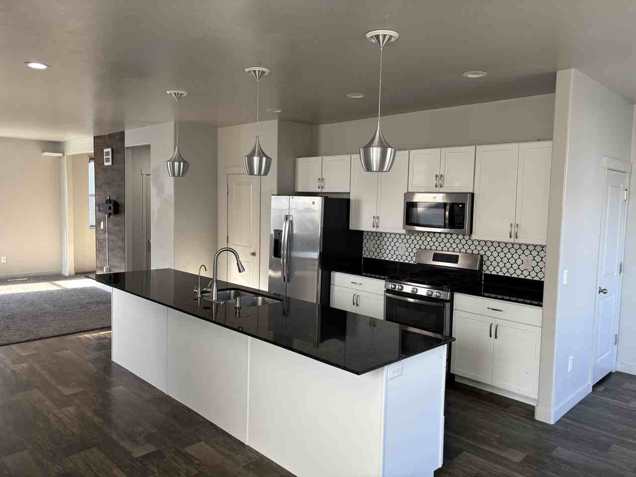 11017 S Harvest Pointe Dr #1 - Photo 6 of 43