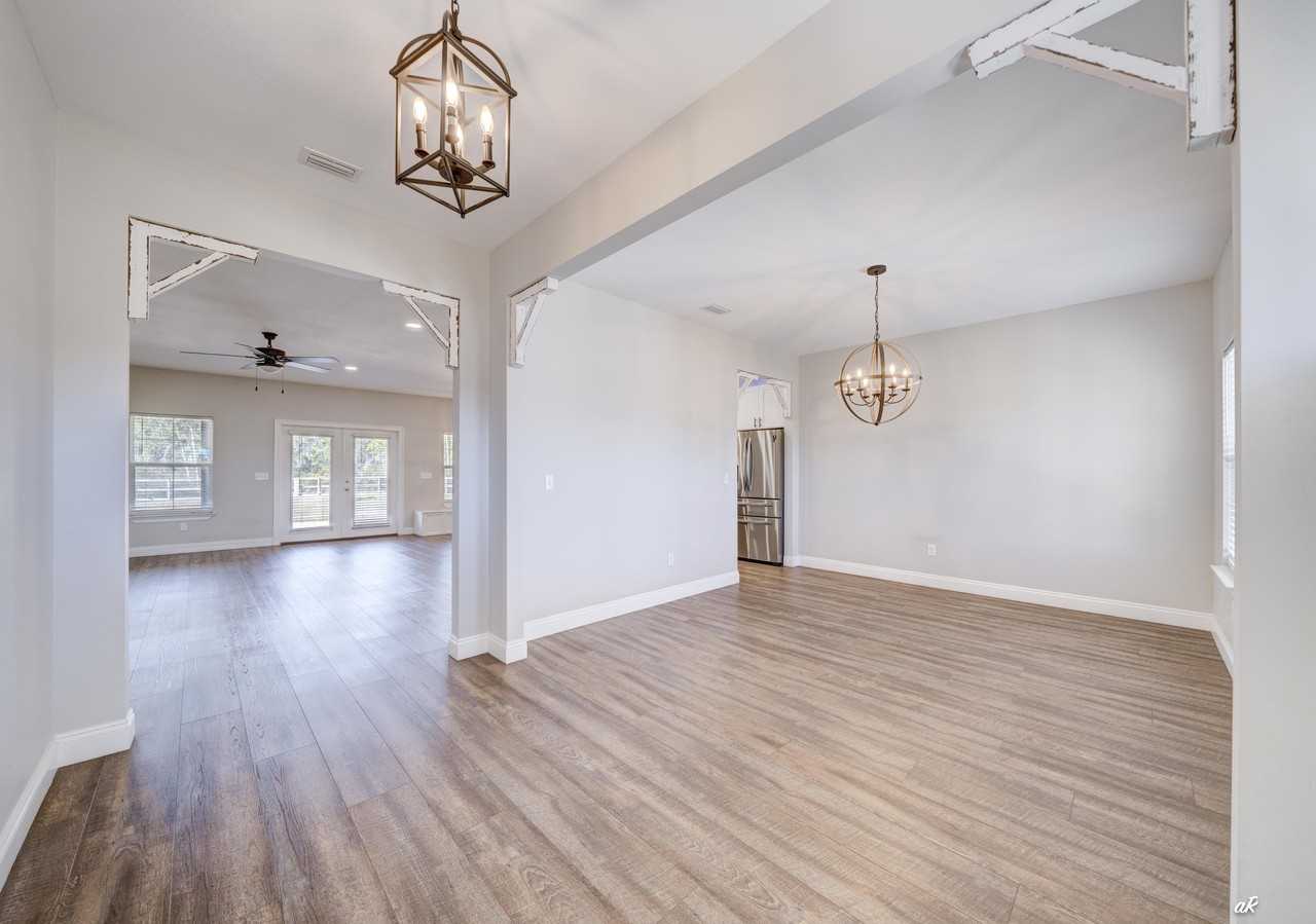 742 Vista Del Sol Ln #1 - Photo 4 of 26