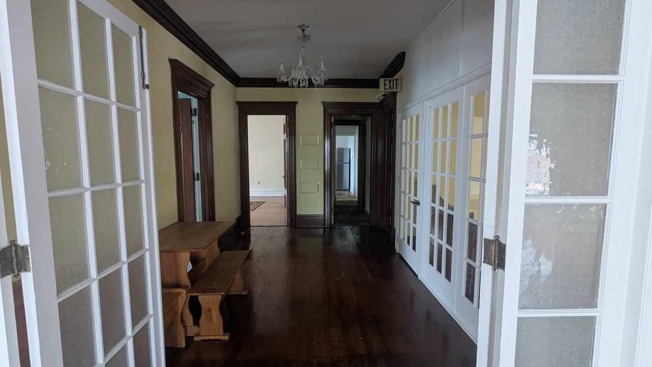 551 W 8th St #551-2 - Photo 3 of 16