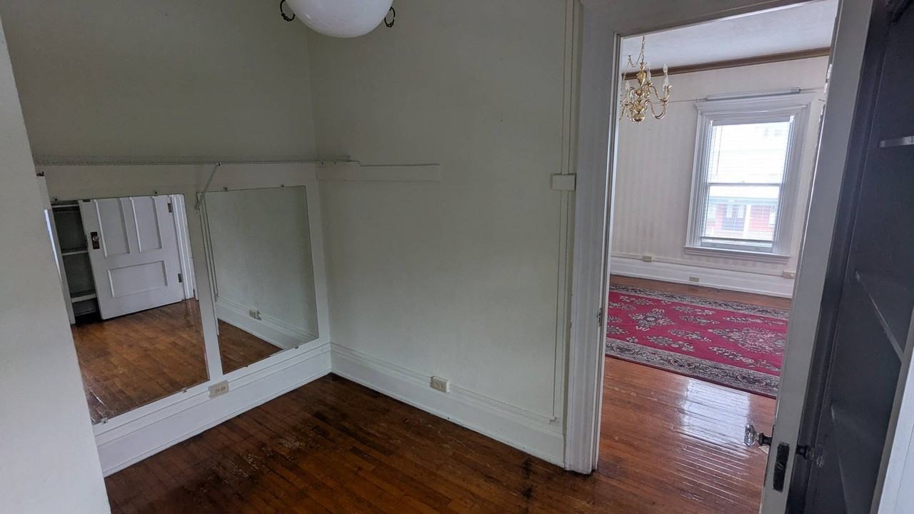 551 W 8th St #551-2 - Photo 7 of 16