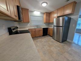 featured image of 2114 High Rd #1